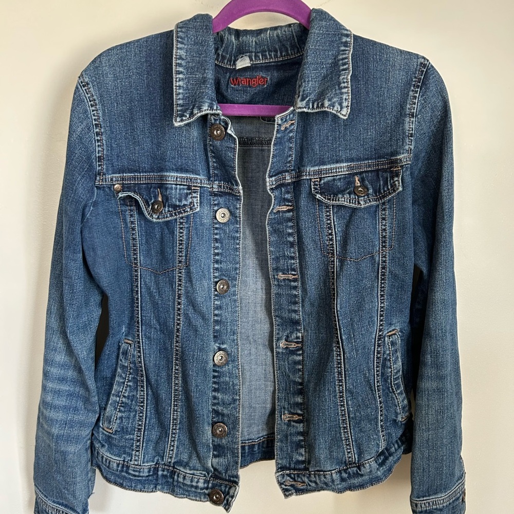 Vintage Women’s Wrangler Indigo Denim Jean Jacket size M